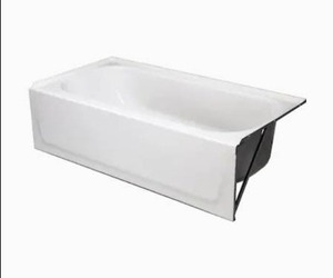 lot 4250 image: Briggs Pendant 30-in White Enameled Steel Rectangular Right-hand Drain Bathtub