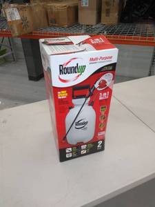 lot 4315 image: Roundup 2-Gallon Plastic Tank Sprayer - New