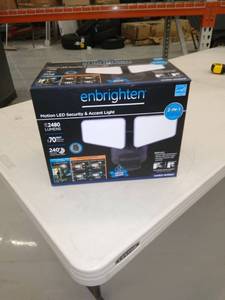 lot 4333 image: GE Enbrighten Motion LED Security & Accent Light, 2-Head, Selectable Light Output, Bronze, 40768 ( Not Inspected)
