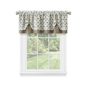 lot 211 image: Callie Double Layer Pick Up Valance