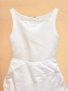 lot 7541 image: 2Be Bride Size 8 White Flower Girl Special Occasion Dress