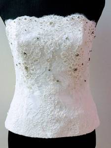 lot 7542 image: Pronovias Size 8 Off-White Bridal Separates Bustier Top