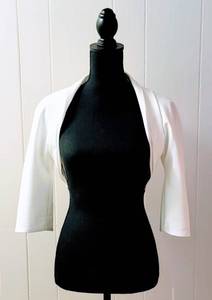 lot 7552 image: Mikaella Size 10 White Wedding Bridal Jacket Bolero