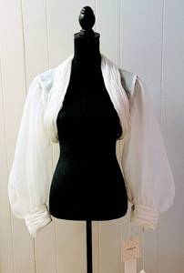 lot 7555 image: Pronovias Size 12 Off-White Designer Wedding Bridal Jacket Bolero with Long Sleeves