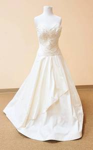 lot 7523 image: 2be Couture Size 10 Ivory Strapless Gown with Pronovias Designer Bridal Jacket