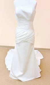 lot 7493 image: Emerald Bridal Size 10 Wedding Gown, Fitted Bodice with Buttons down Back