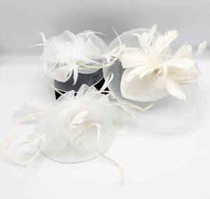 lot 7601 image: 3 Bridal Hair Clip Hairpieces Hats