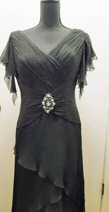 lot 7531 image: Aire Barcelona Size 12 Black Dress