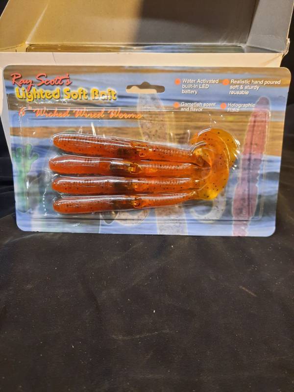 lot 4873 image: Ray Scotts Lighted Soft Bait