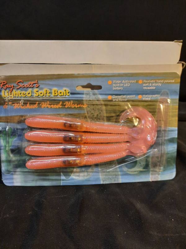 lot 4878 image: Ray Scotts Lighted Soft Bait
