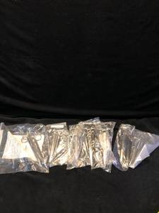 lot 1402 image: Lot of 12 Various Sized Scissors and Hemostats Location Shelf 7