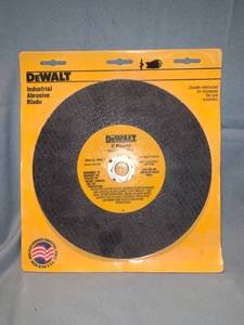 lot 77397 image: Dewalt Industrial Abrasive Blade 8 Masonry Dw3422 Location Shelf 1