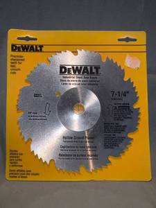 lot 77403 image: DeWalt 7 14 Inch Industrial Steel Hollow Ground Planer Blade Location Shelf 1
