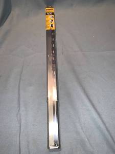 lot 77414 image: DeWalt 916 Inch Ship Auger Bit Location Shelf 1