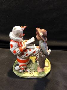 lot 80472 image: Dave Grossman Designs The Saturday Evening Post Co 1975 Clown and Child Figurine Location Shelf 4