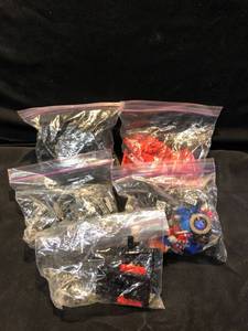 lot 80484 image: Lot of 5 Bags of Various LEGO Pieces Location Shelf 4