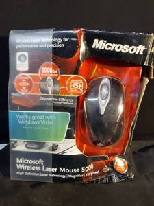 lot 4888 image: Microsoft Wireless Laser Mouse 5000