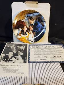 lot 4943 image: Gone with the Wind Collection Plate