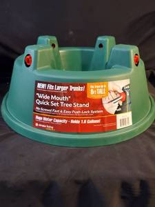 lot 4972 image: Simple Living Solutions Quick Set Tree Stand Up To 8ft