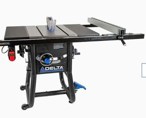 lot 4911 image: Detla 10in Table Saw #36-725-T2