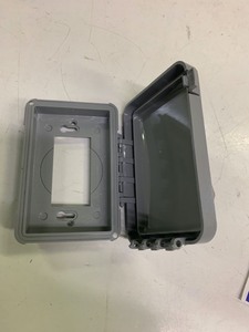 lot 417 image: Outdoor Outlet Cover
