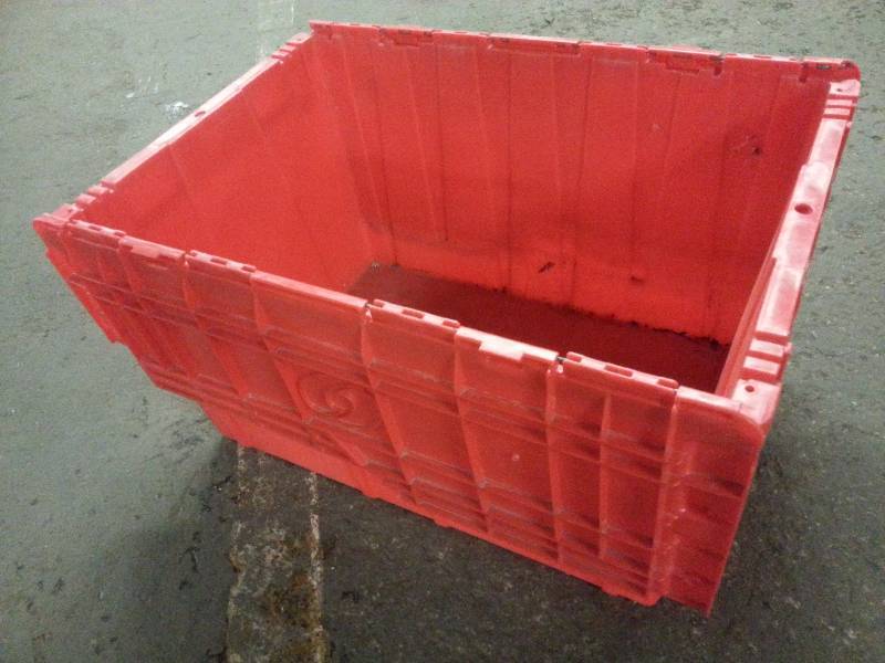 lot 1219 image: Red Orange 22 X 16 X 12 Deep Heavy commercial grade dual stackable Tote with interlocking flap lid