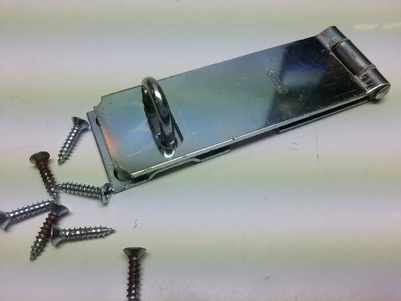 lot 1249-7 image: New hinged brite zinc plated Stanley Tools 4-12 gate fence or door hasp assembly with hardware screws