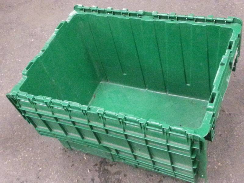 lot 1221-2 image: Green 22 X 16 X 12 Deep Heavy commercial grade dual stackable Tote with interlocking flap lid