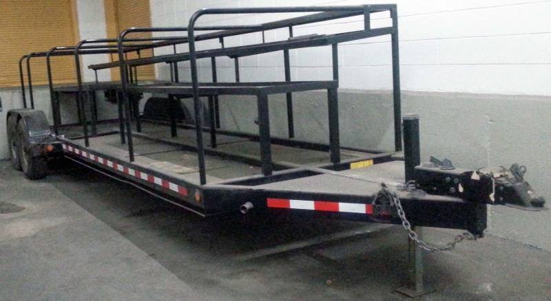 lot 1000 image: Heavy Duty 27 total length of this vending event parts swap meet display trailer low miles