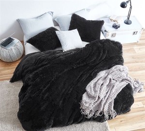 lot 95201 image: Coma Inducer Queen Duvet Cover - Are You Kidding - Black