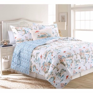 lot 95212 image: Design Source - Beach Club 3-Piece Multicolored King Quilt Set, White  Blue  Green