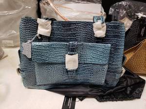 lot 1746 image: Charlie Lapson Blue Genuine Leather Handbag