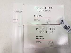 lot 1855 image: Lot of Perfect Formula Crystal Nail Files