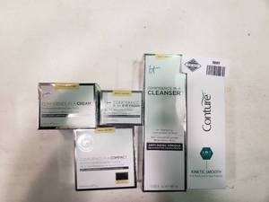 lot 1891 image: Lot of It Confidence Self-Care Products with Conture Hair RemoverSkin Polisher