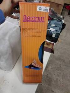 lot 1757 image: Aeromat Premium Exercise Mat