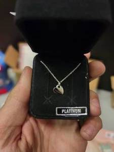 lot 1767 image: Platinum Sculpted Heart Pendant w 18Chain