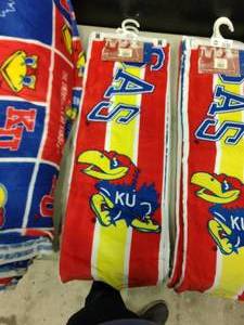 lot 1773 image: Lot of 2 New KU 30x60 Cotton Beach Towels