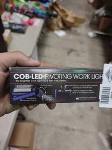 lot 1793 image: COB-LED Pivoting Work Light