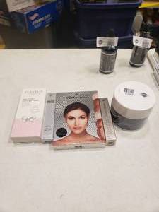 lot 2403 image: Lot of 5 Cosmetic Products