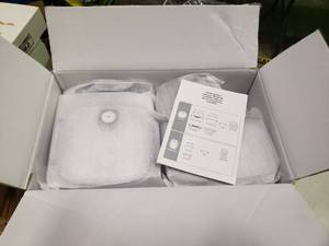 lot 2375 image: 12-Piece Whistle Vac Vacuum Seal Food Storage Container Set