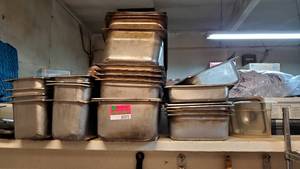 lot 3272 image: Insert Pans And Pots