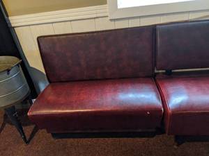 lot 3327 image: (3) Booth Seats