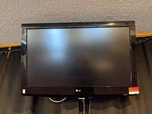 lot 3353 image: LG TV And Wall Mount, Buyer Responsible For Removal