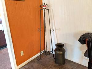 lot 3366 image: Menu Stand And Old Container