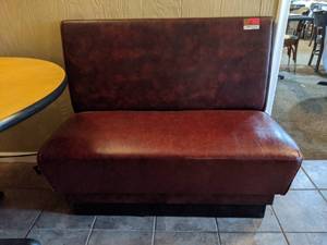 lot 3375 image: (2) Booth Seats