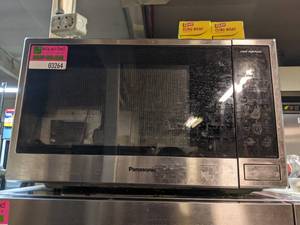 lot 3264 image: Panasonic Microwave