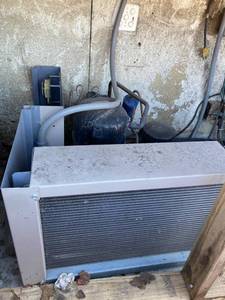 lot 3464 image: Freezer Compressor
