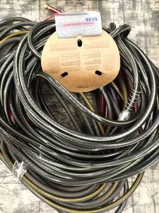 lot 34275 image: Lot of 3 Hoses