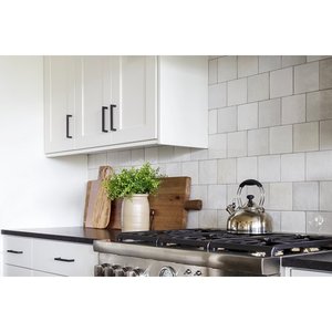 lot 34292 image: Cloe 5 x 5 Glossy Wall Tile in White (10.83 SqFtCtn)