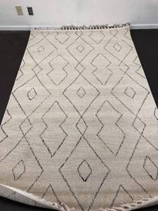 lot 34246 image: NuLoom Galant 100% Polypropylene Ivory 5x8 Area Rug